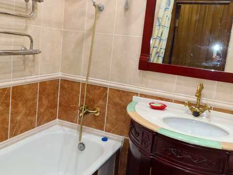 квартира за адресою Зимових Походів вул. (Молодогвардійська), 10