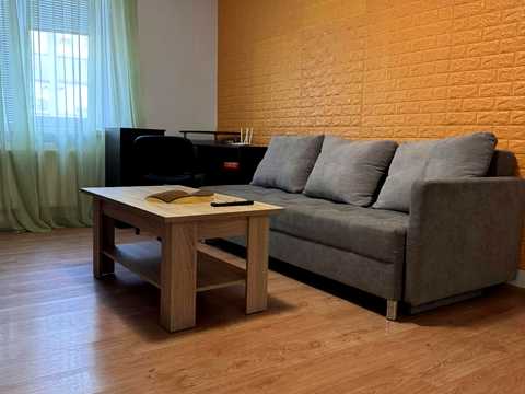 квартира за адресою Миколаївська вул., 9