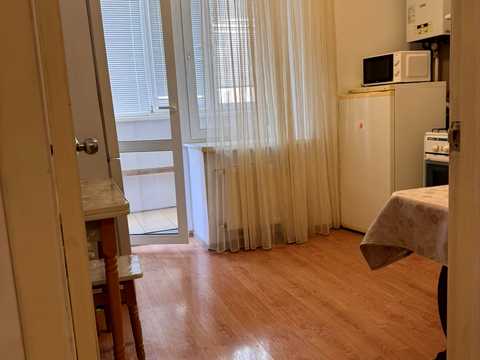 квартира за адресою Миколаївська вул., 9