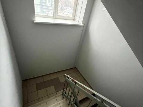 комерційна за адресою Казимира Малевича вул. (Боженка), 86