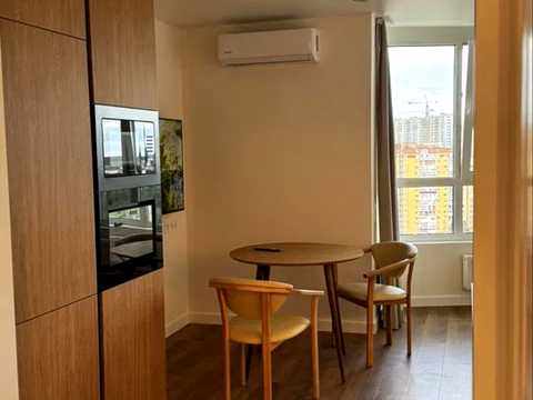 квартира за адресою Михайла Максимовича вул. (Онуфрія Трутенка), 32-Б