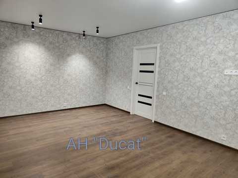 квартира за адресою Льва Ландау просп. (50-річчя СРСР), 52-А