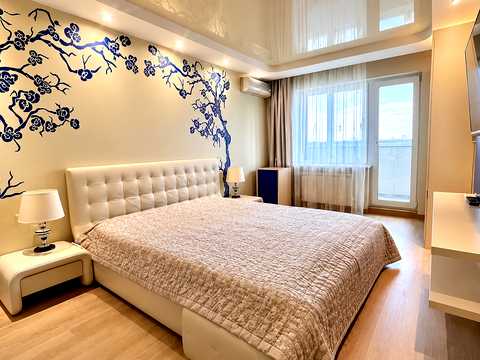 квартира за адресою Анни Ахматової вул., 25