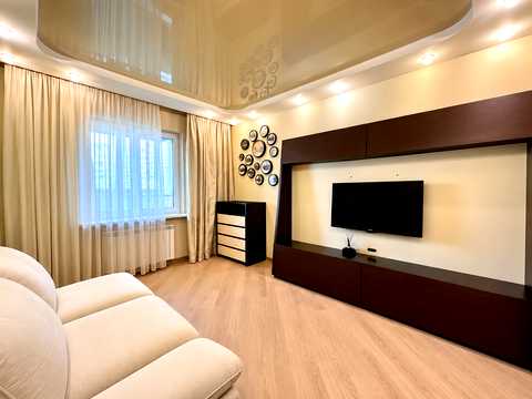 квартира за адресою Анни Ахматової вул., 25