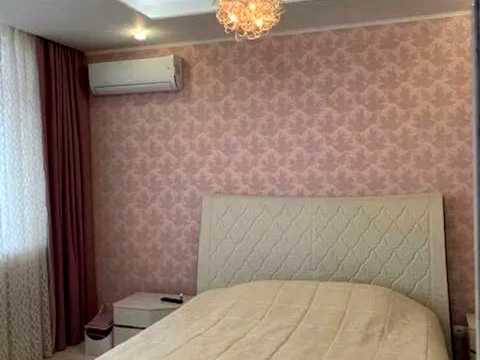 квартира за адресою Василя Симоненка вул., 5-А
