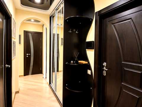 квартира за адресою Анни Ахматової вул., 25