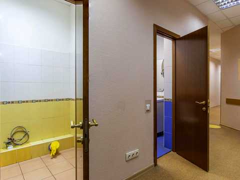 коммерческая по адресу Евгения Коновальца ул. (Щорса), 36-Б