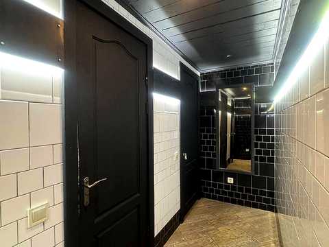 комерційна за адресою Велика Васильківська вул. (Червоноармійська), 71/6