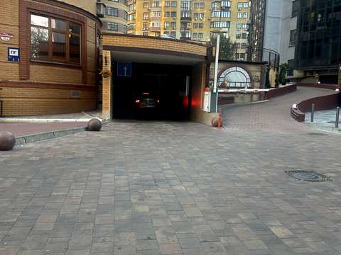 квартира за адресою Євгена Коновальця вул. (Щорса), 36-В