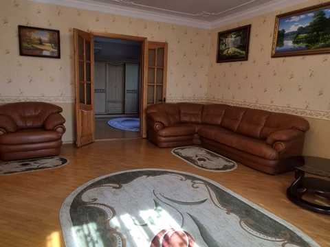 дом по адресу Леси Украинки ул. (Калініна)