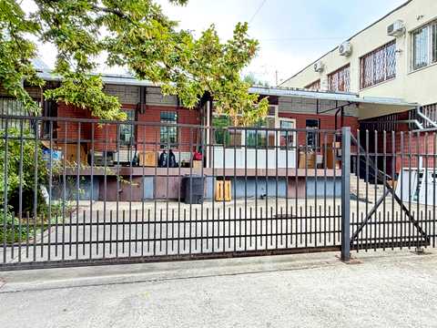 комерційна за адресою Героїв просп., 12