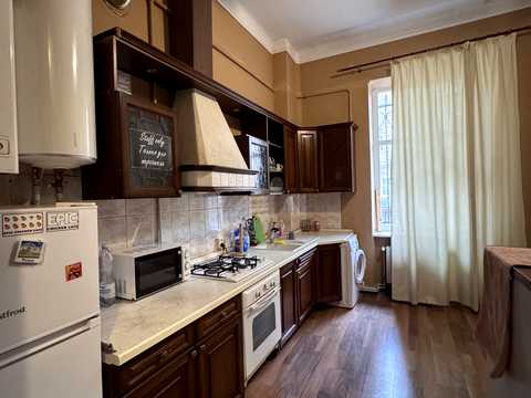 квартира за адресою Тараса Шевченка вул., 4