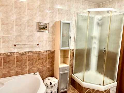 квартира за адресою Василя Тютюнника вул. (Анрі Барбюса), 40