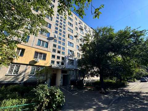 квартира за адресою Автозаводська вул., 41