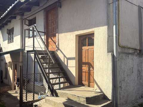 будинок за адресою Івана Біберовича вул.