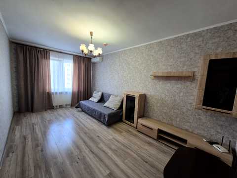 квартира за адресою Софії Русової вул., 3