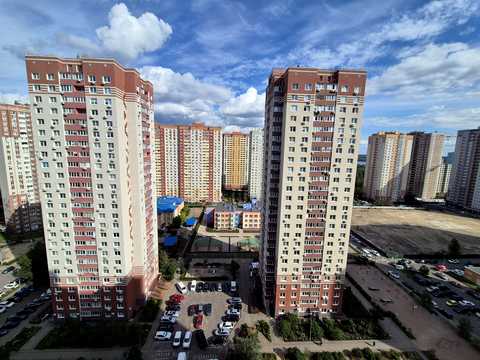 квартира за адресою Софії Русової вул., 3