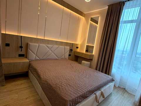 квартира за адресою Одеса, Краснова вул., 1-В