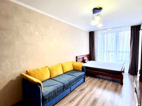 квартира за адресою Драгоманова вул., 2