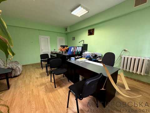 комерційна за адресою Львів, Станція Личаків вул., 1