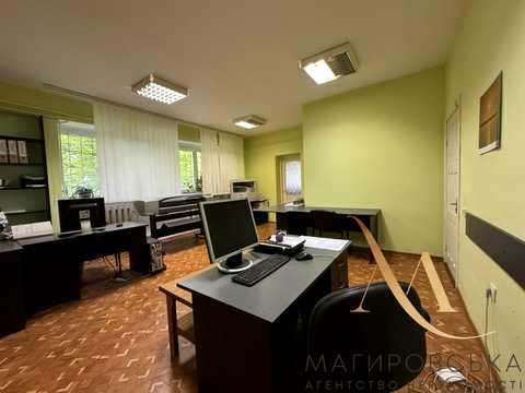 комерційна за адресою Львів, Станція Личаків вул., 1