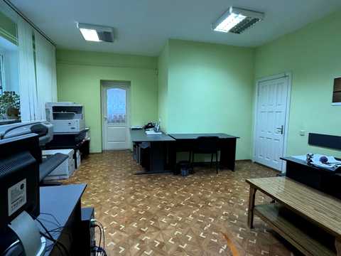 комерційна за адресою Львів, Станція Личаків вул., 1