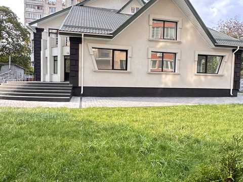 дом по адресу Подільська ул.