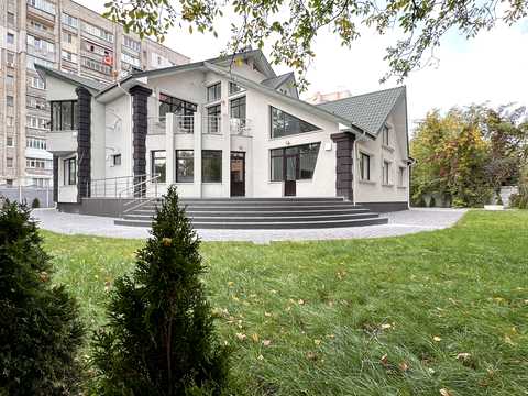 дом по адресу Подільська ул.