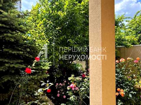 будинок за адресою Педагогічна вул., 25/52