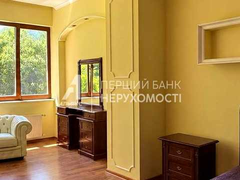 будинок за адресою Педагогічна вул., 25/52