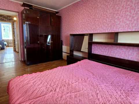 квартира за адресою Космодромна вул., 8