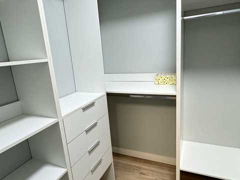 квартира за адресою Ростиславська вул. (Маршала Рибалка), 5-Б