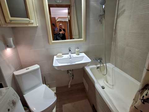 квартира за адресою Калинова вул., 64