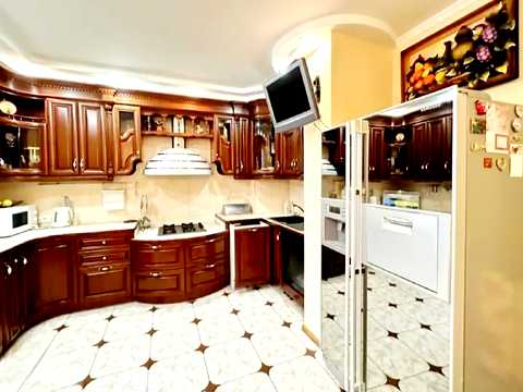 квартира за адресою Острозького вул., 55