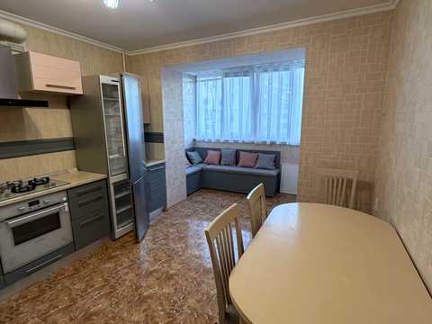 квартира за адресою Композитора Ніщинського вул., 28