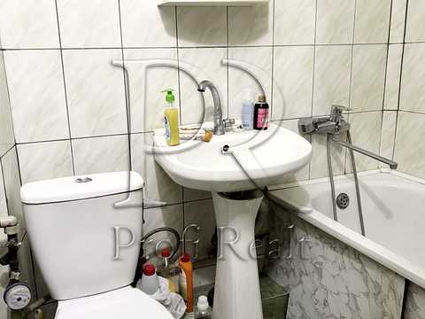 квартира за адресою Київ, Будівельників вул., 16