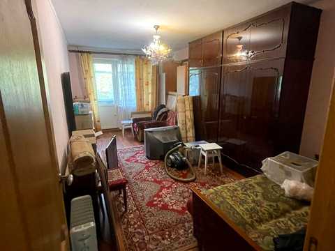 квартира за адресою Карпатська вул., 4