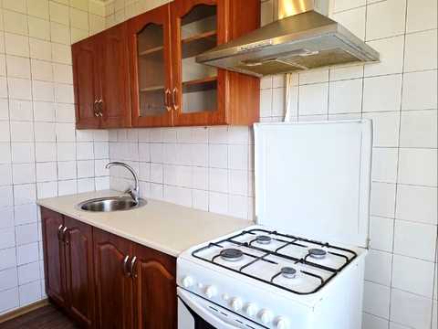 квартира за адресою Космодромна вул., 8