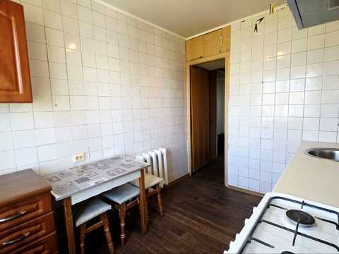 квартира за адресою Космодромна вул., 8