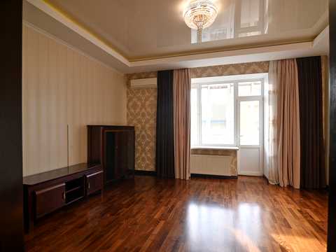 квартира по адресу Гайдамацкая ул. (Марфи Струтинської), 2в