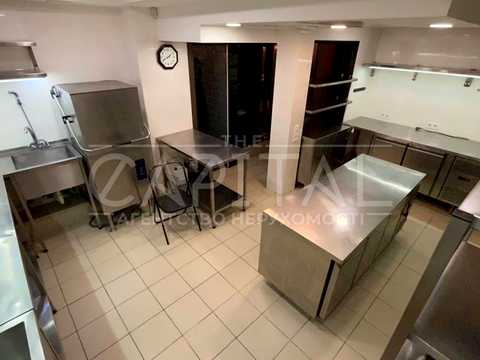 комерційна за адресою Київ, Антоновича вул. (Горького), 37/13