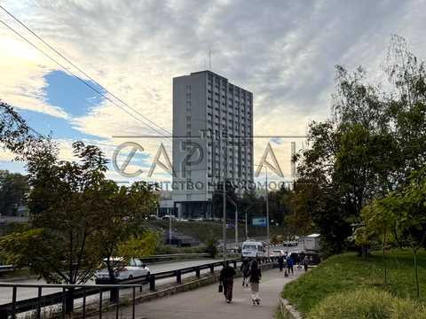 комерційна за адресою Табірна вул. (Лагерна), 46/48