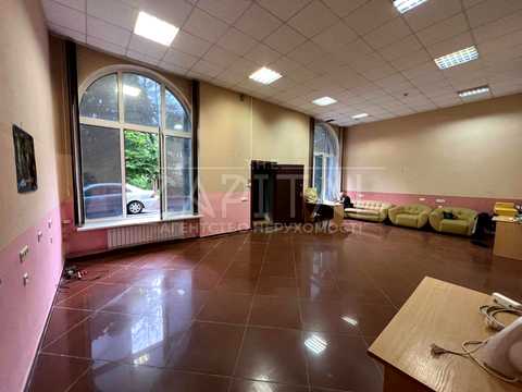 коммерческая по адресу Сокальская ул., 4