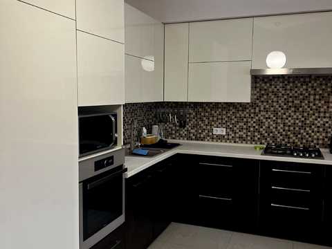 квартира за адресою Карла Мікльоша вул., 3