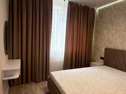 квартира за адресою Перлинна вул., 7