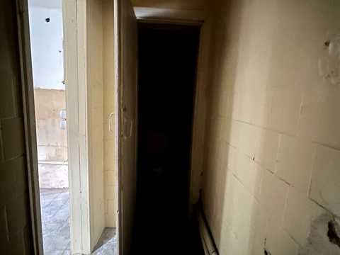 коммерческая по адресу Садовского ул., 2