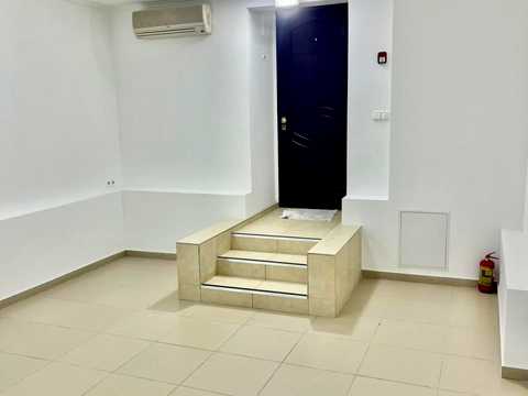 комерційна за адресою Антоновича вул. (Горького), 9