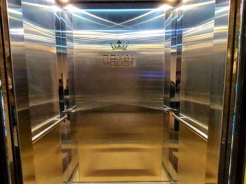 квартира за адресою Михайла Максимовича вул. (Онуфрія Трутенка), 26-Б
