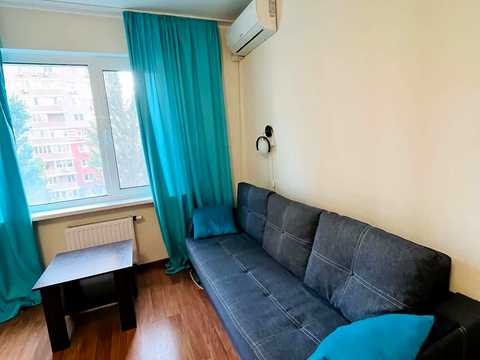 квартира за адресою Бориса Гмирі вул., 12-Б