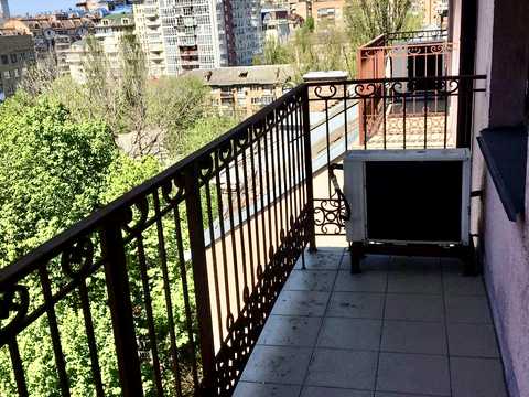 квартира за адресою Гоголівська вул., 17